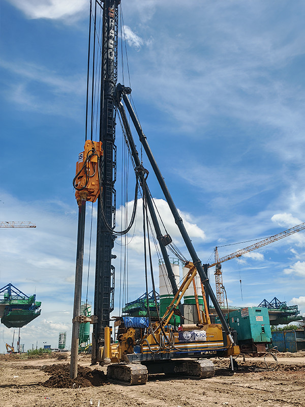 DCM二轴搅拌钻机